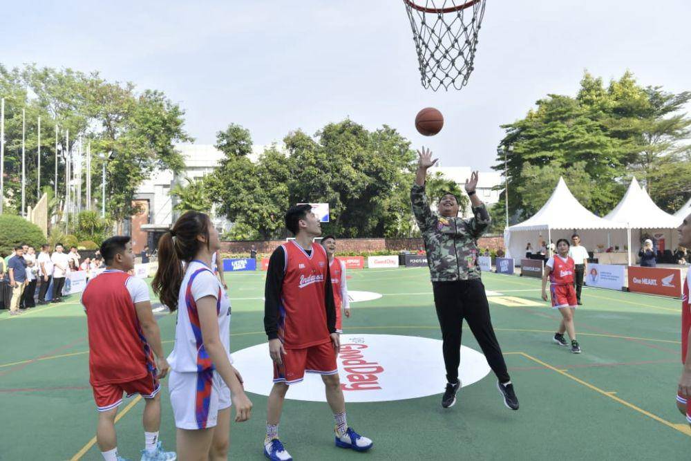 Menpora Dito resmikan DBL 2023/24. (Dok. Kemenpora)