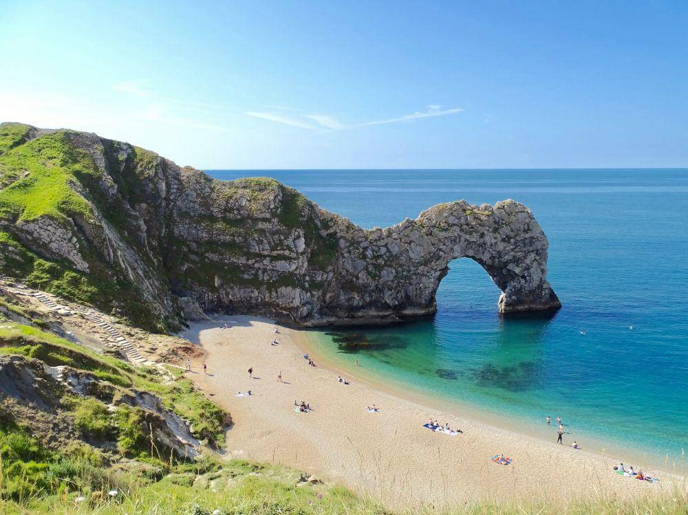 Potret The Jurassic Coast di Dorset, Inggris (unsplash.com/bel2000a)