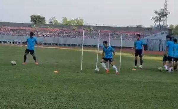 Mantan pemain Persija Jakarta Birrul Walidain gabung Gresik United. Dok Istimewa