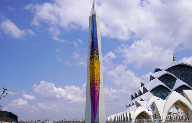 Menara Masjid Al Jabbar (aljabbar.jabarprov.go.id)