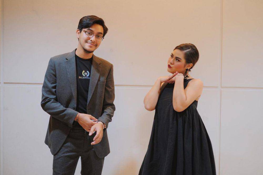 potret Mytha Lestari dan suami (instagram.com/mytha_lestari)