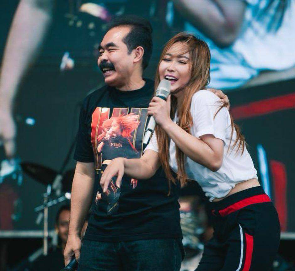 potret Inul Daratista dan suami (instagram.com/inul.d)