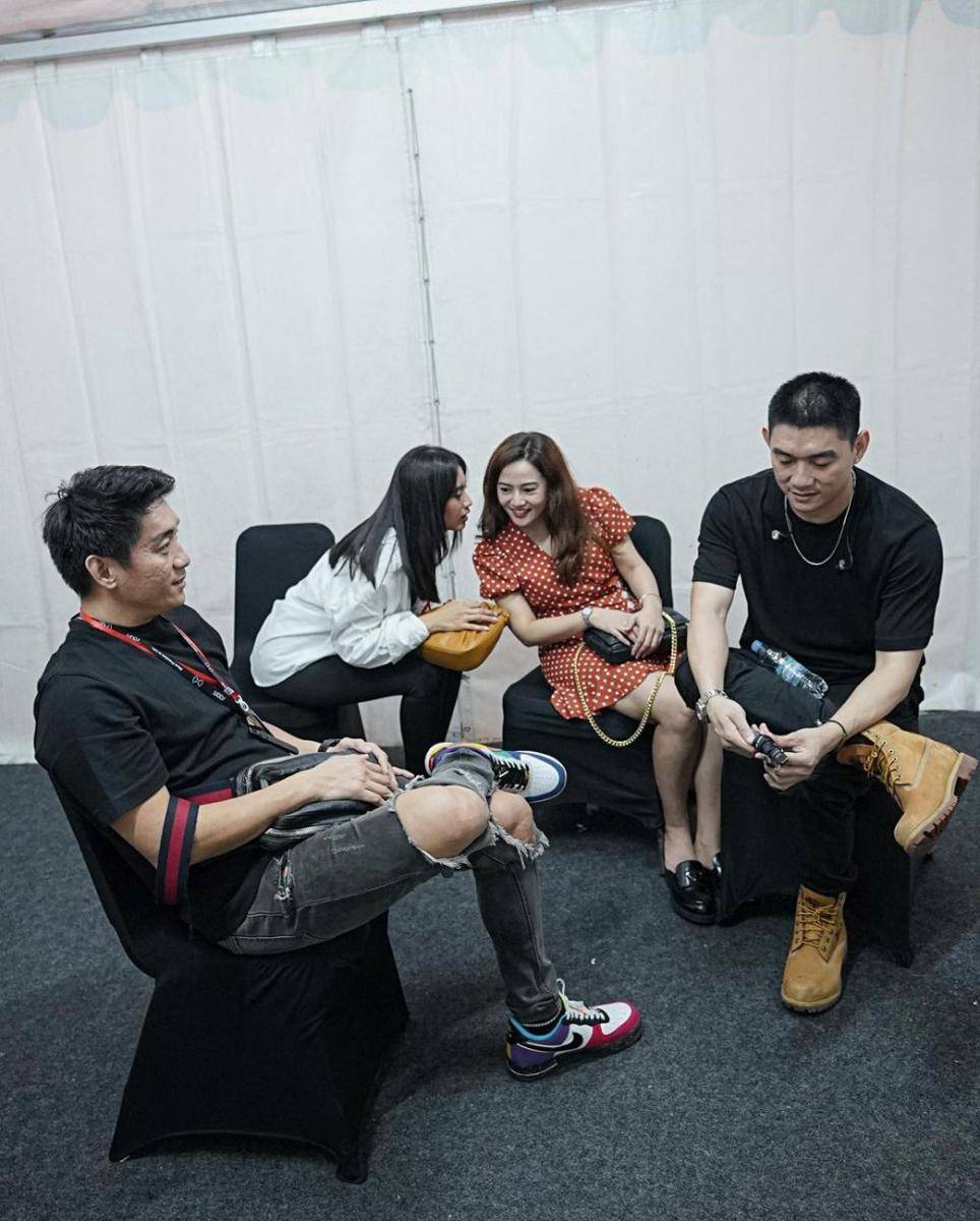 potret Ifan Seventeen dan keluarga (instagram.com/ifanseventeen)