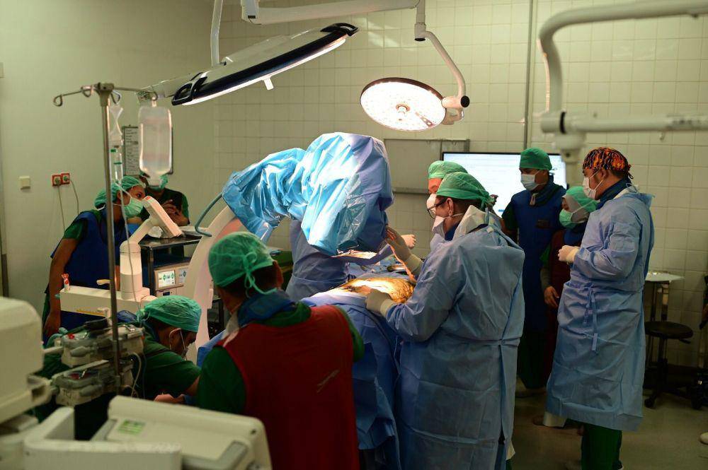 ilustrasi operasi Deep Brain Stimulation (dok. RS Siloam)