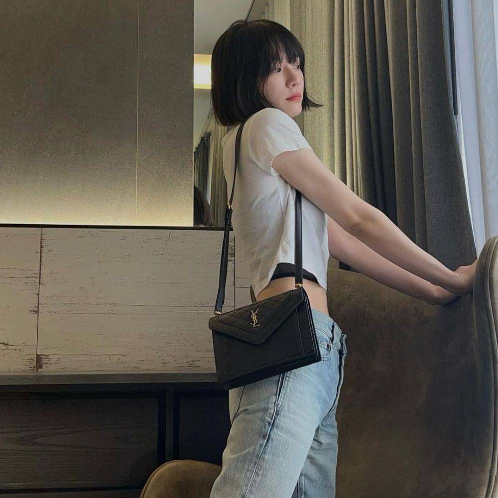 Park Gyu Young (instagram.com/lavieenbluu)