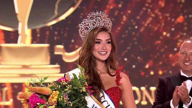 Potret Pemenang Miss Supranational 2023 Andrea Aguilera (Instagram.com/contenidoec)