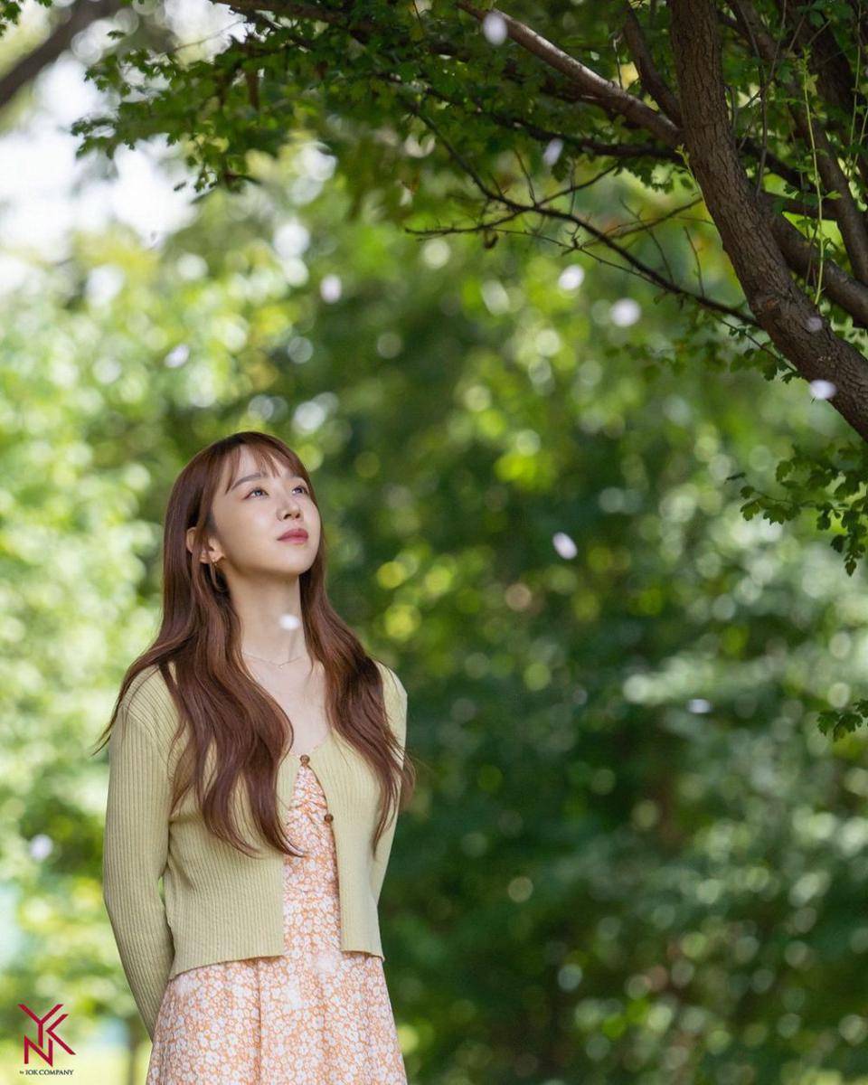 Shin Hye Sun di drama See You in My 19th Life (instagram.com/ynkentertainment)