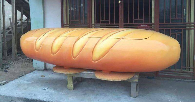 potret hal unik bertema roti baguette (reddit.com/user/plmnxzaqwo)