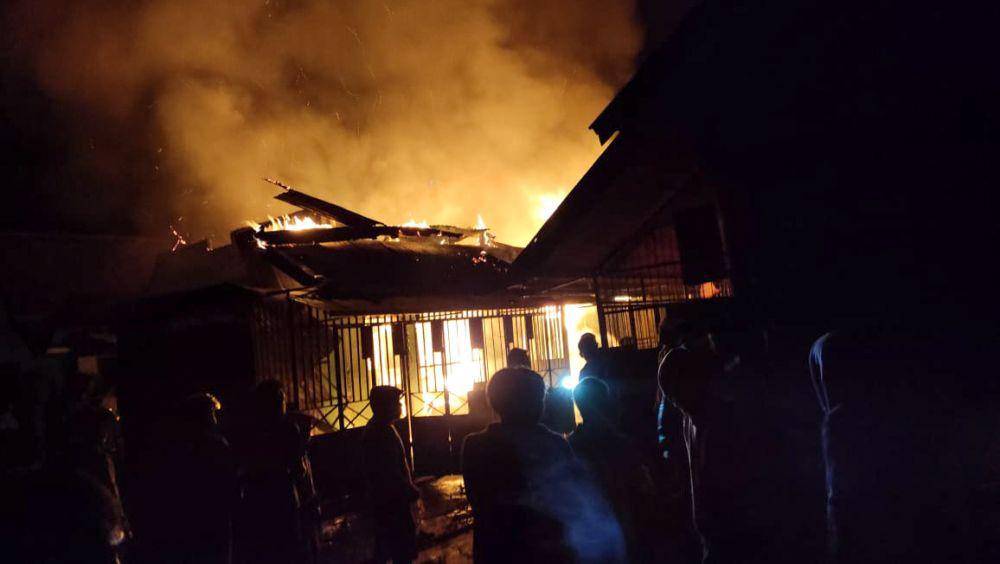 Kebakaran di Pasar Jibama, Kota Wamena, Kabupaten Jayawijaya, Papua Pegunungan, Minggu (16/7/2023). (IDN Times/Istimewa)