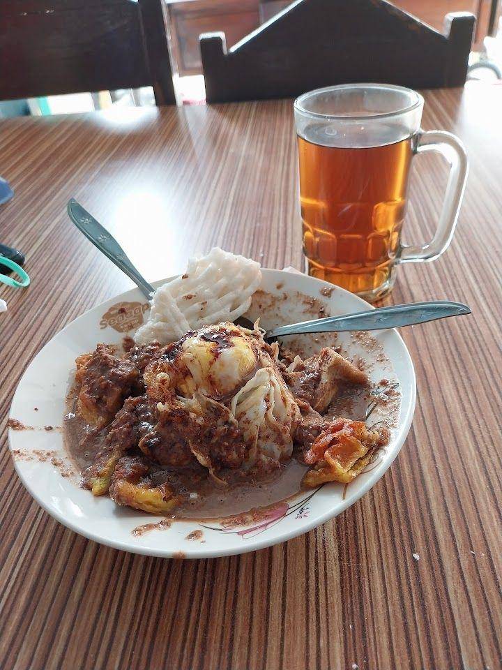 tahu gimbal di Tahu Gimbal Semarang (google.com/izet izf)