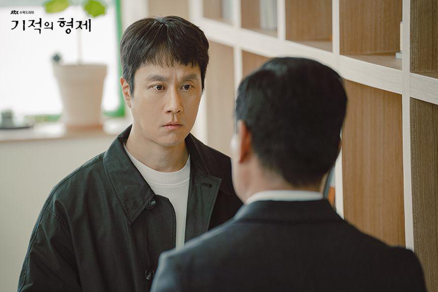 cuplikan Jung Woo di drakor Miraculous Brothers (dok. JTBC/Miraculous Brothers)