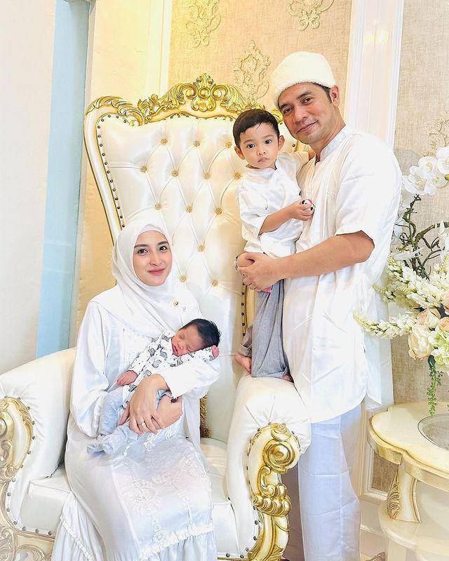 keluarga Ricky Perdana (instagram.com/chacathakya15)