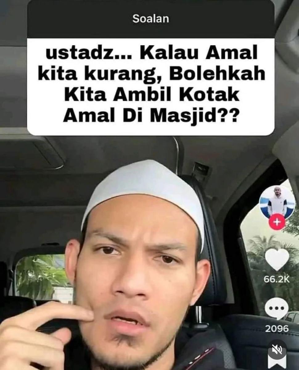 meme pertanyaan nyeleneh ke ustaz (instagram.com/absurdhumor.aesthetic)