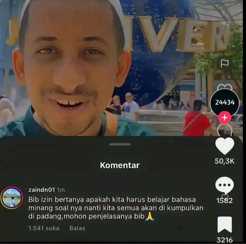 meme pertanyaan nyeleneh ke ustaz (instagram.com/lesmantaxd)