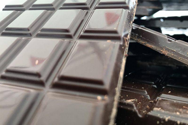 ilustrasi cokelat hitam (pixabay.com/5671698)