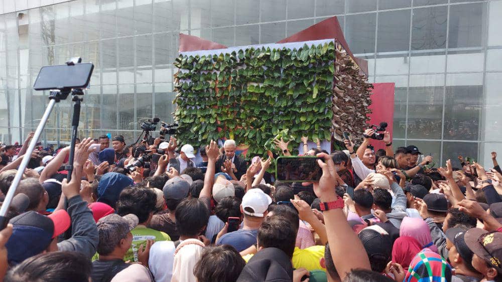 Ganjar Pranowo saat menemui relawan di Kabupaten Gresik. Dok Istimewa