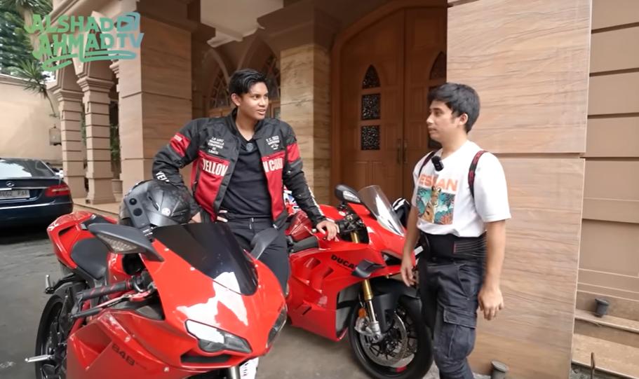 7 Momen Alshad Motoran Bareng Ibnu Wardhani di Bandung, Gak Bahaya Tah
