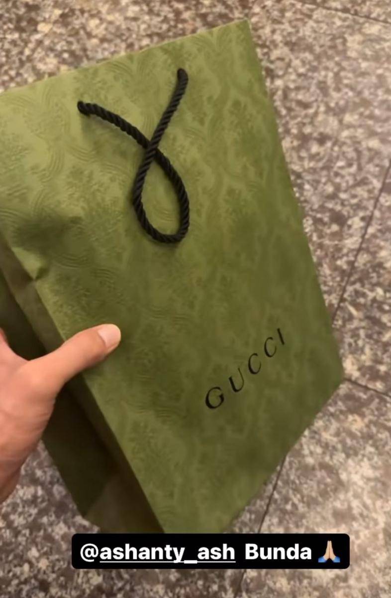 Hadiah ulang tahun Rizky Billar ke-28 (instagram.com/rizkybillar)