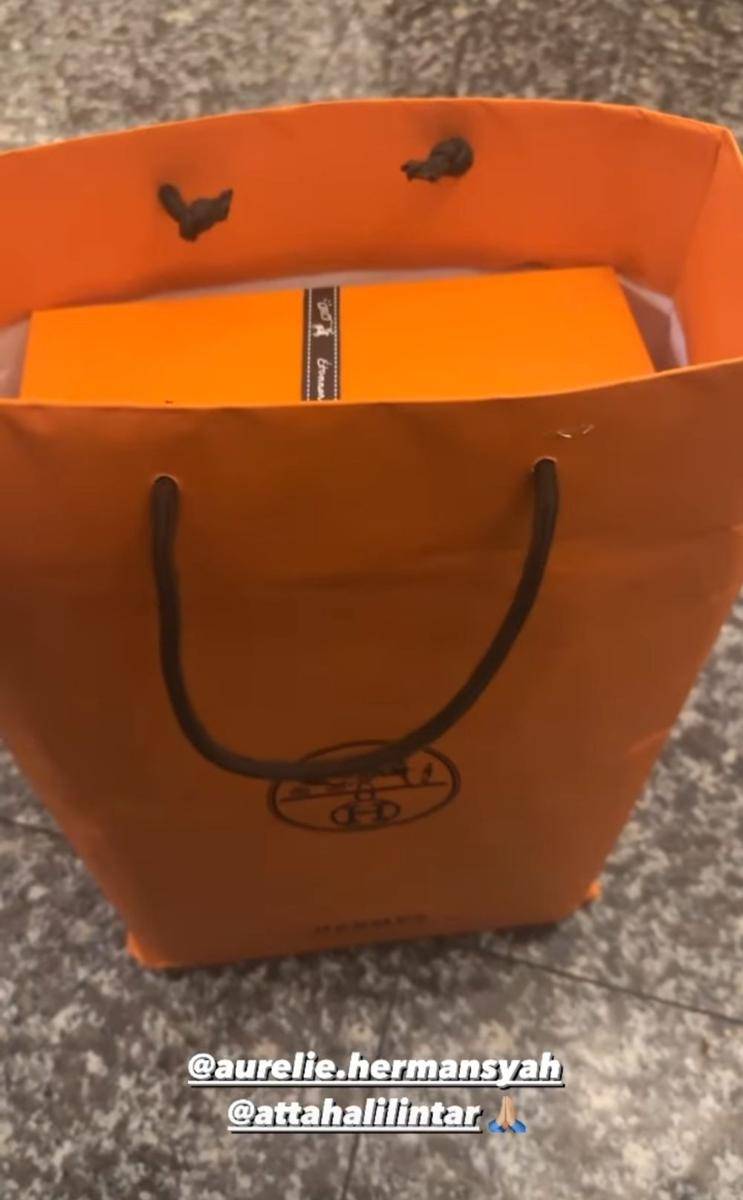 Hadiah ulang tahun Rizky Billar ke-28 (instagram.com/rizkybillar)