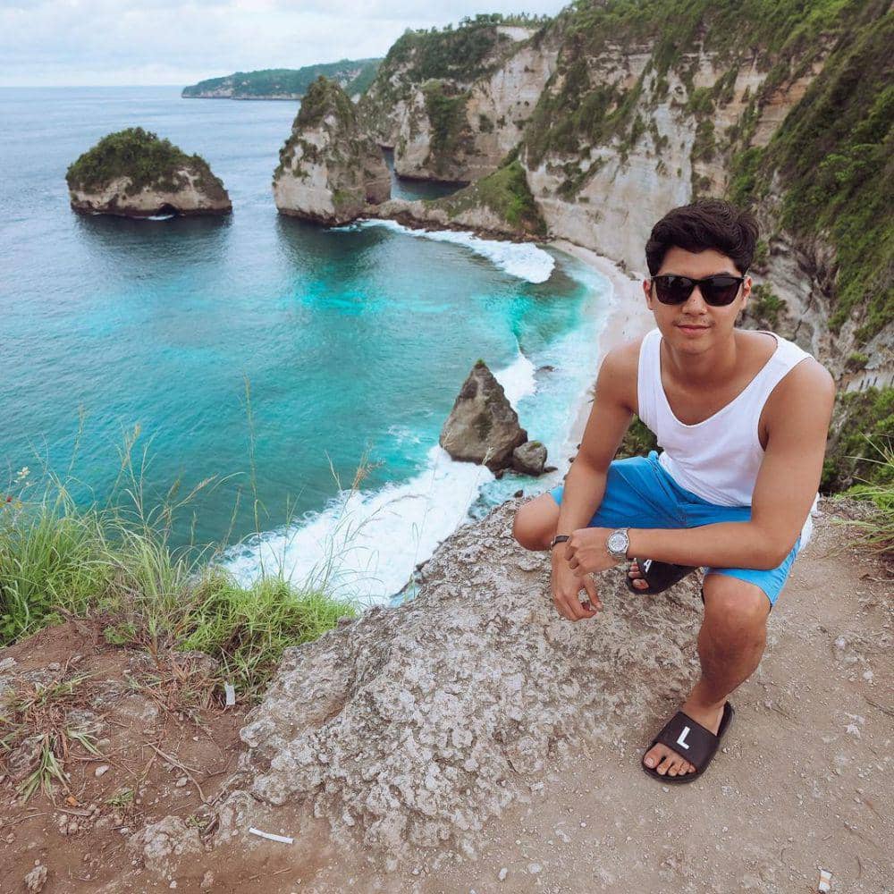 Al Ghazali (instagram.com/alghazali7/)