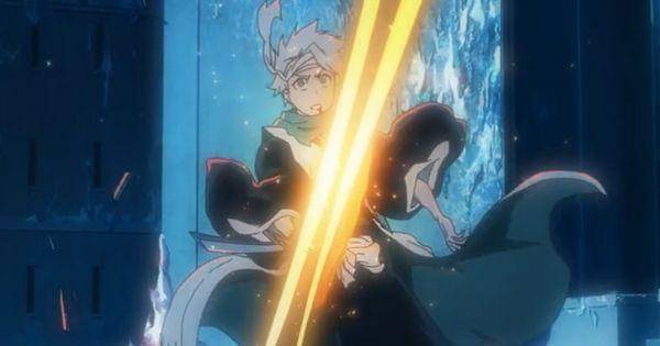 Hitsugaya terkena tebasan api Bazz-B ( Dok. Pierrot / Bleach: Thousand-Years Blood War )