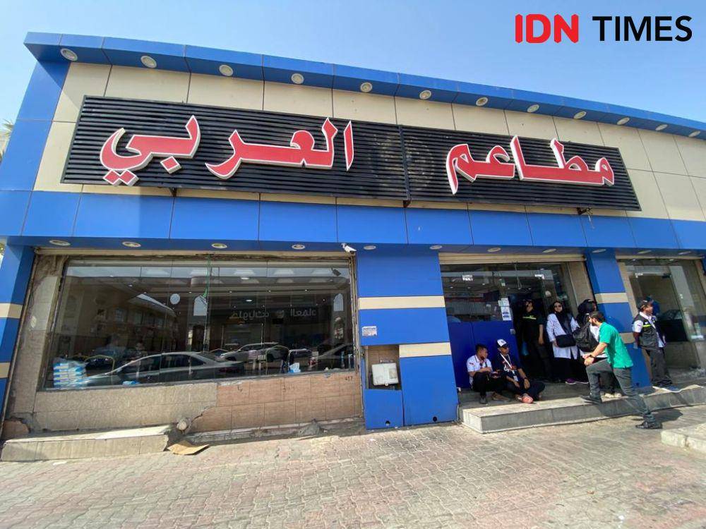 Warung Roti Tamis di Makkah, Arab Saudi (IDN Times/Sunariyah)
