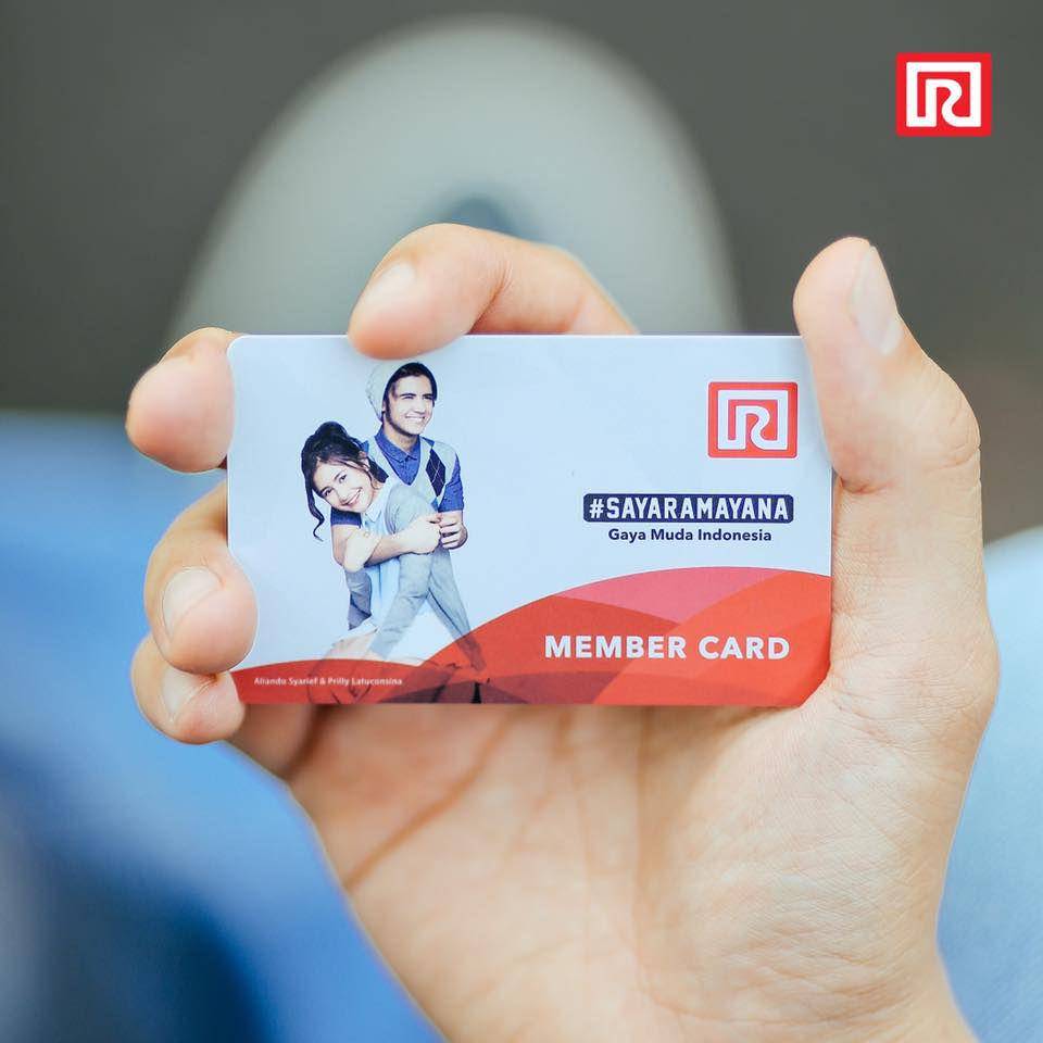 ilustrasi kartu member (pexels.com/Andrea Piacquadio)