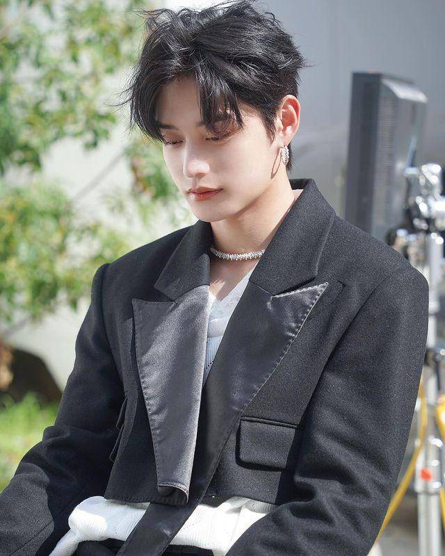 Kim Ji Woong ZEROBASEONE (instagram.com/zb1offcl)