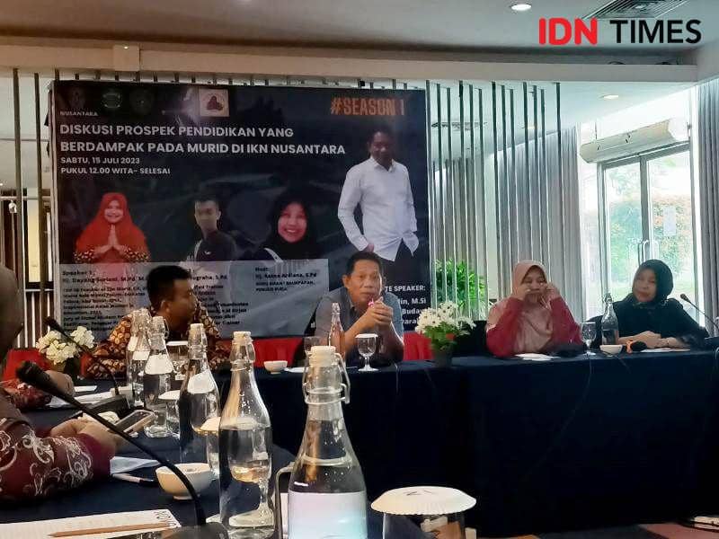 Deputi OIKN Alimuddin saat berikan arahan kepada guru-guru peserta diskusi (IDN Times/Ervan)