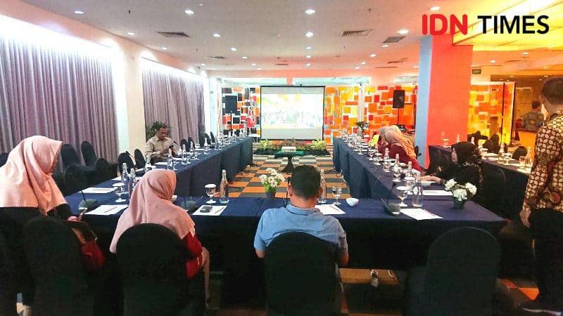 Jalannya forum diskusi para guru dan Deputi OIKN Alimuddin  (IDN Times/Ervan)