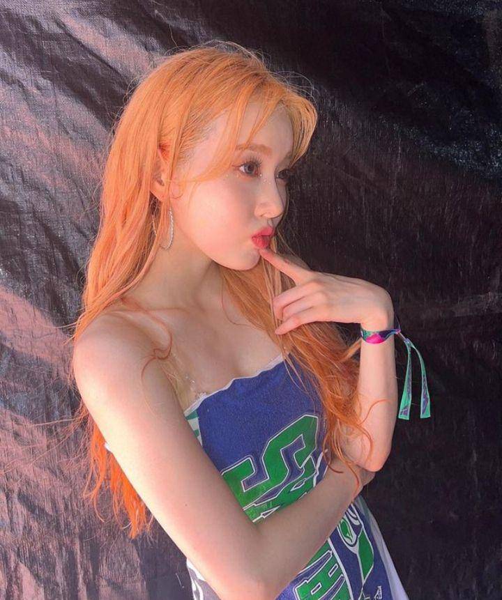 Sieun STAYC (instagram.com/stayc_highup)