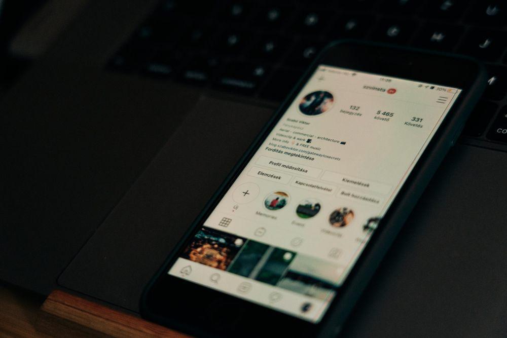 Cara Mematikan Tanda Aktif atau Online di Instagram, Gampang Banget!