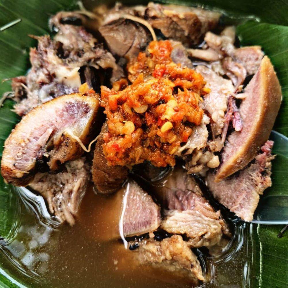 Babi kuah pasar gede solo (instagram.com/makanankuyy)