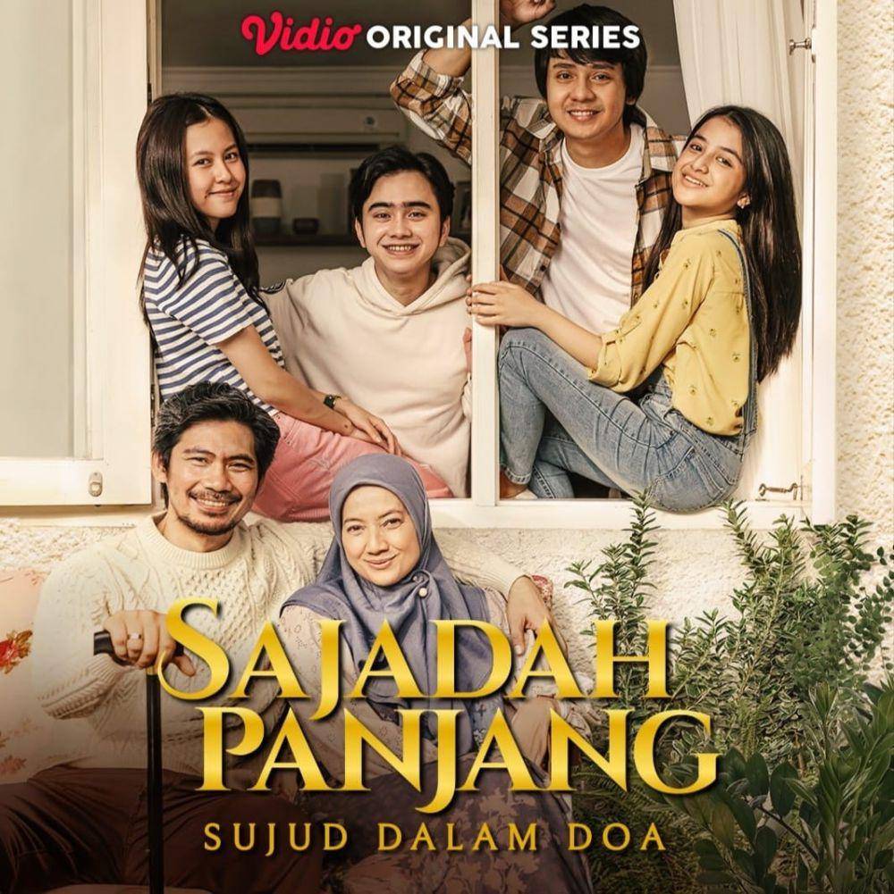 Sajadah Panjang: Sujud Dalam Doa (Instagram.com/sajadahpanjangofficial)
