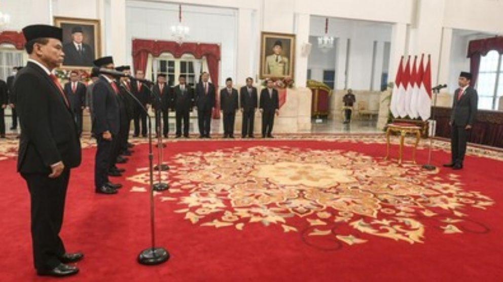 Reshuffle Kabinet Jokowi Dikritik: Minus Kompetensi, Bagi-bagi Posisi