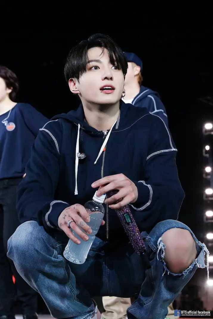 Jungkook BTS (facebook.com/bangtan.official)