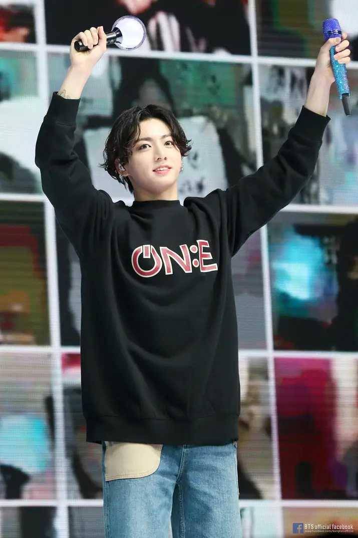 Jungkook BTS (facebook.com/bangtan.official)