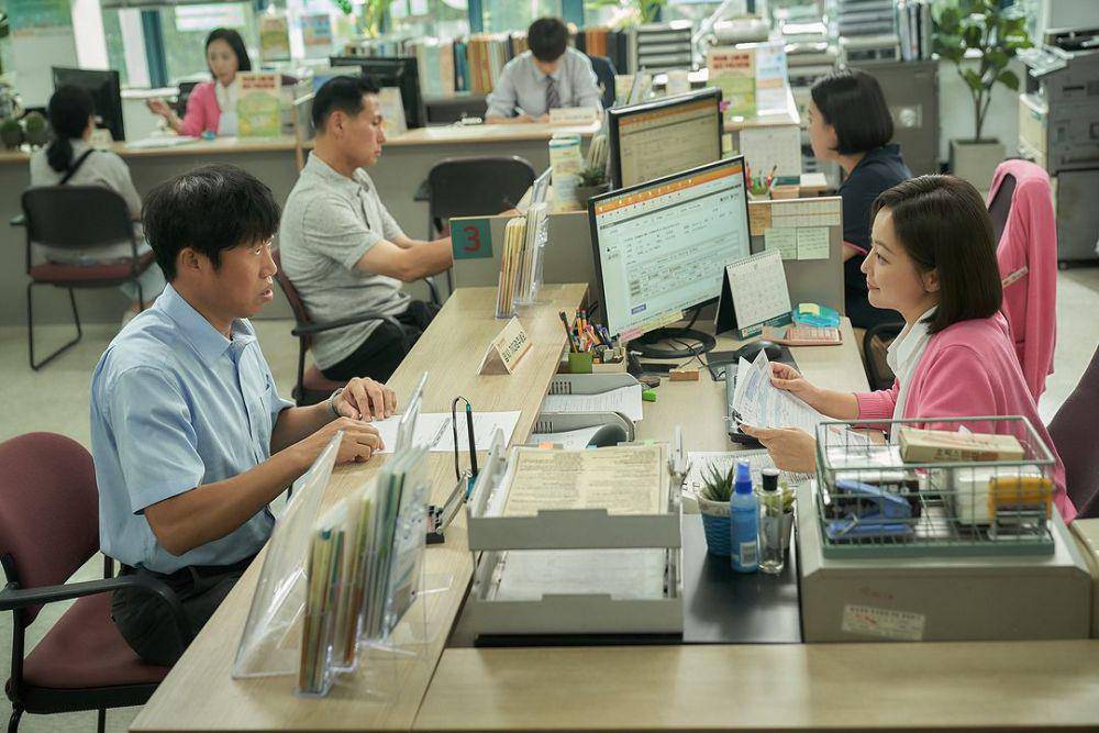 cuplikan Yoo Hae Jin dan Kim Hee Sun di film Honeysweet (instagram.com/mindmark.movie)