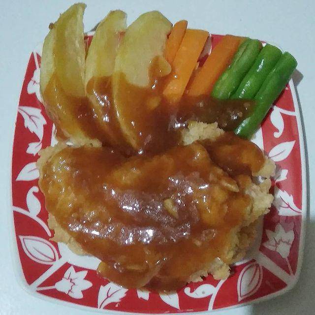 selat solo daging ayam (instagram.com/izmi_firdaus)