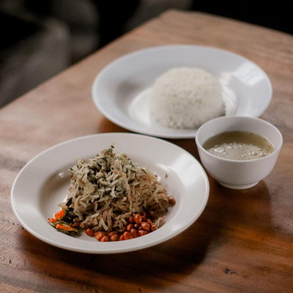 10 Bahasa Bali Alus Lawar dan Makanan Lainnya