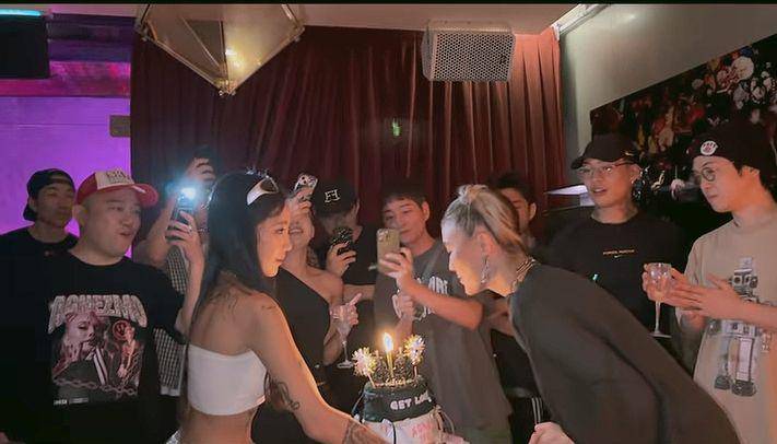 Agnez Mo di Korea (Instagram.com/Agnezmo)