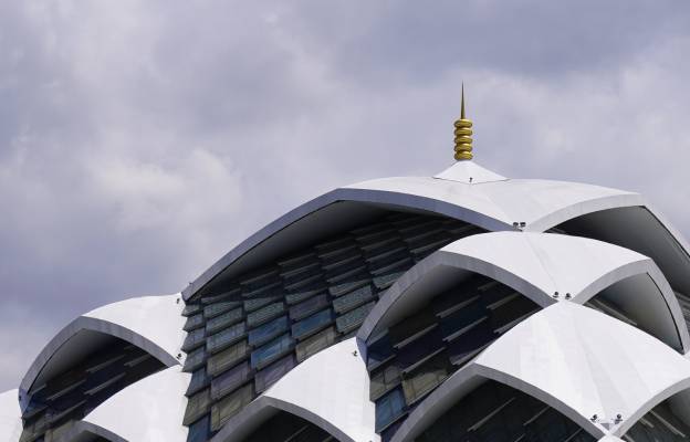 Bagian puncak kubah Masjid Raya Al Jabbar (aljabbar.jabarprov.go.id)