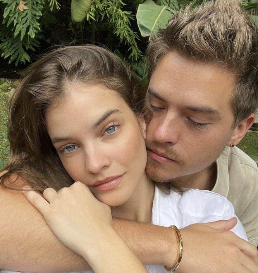 potret Barbara Palvin dan Dylan Sprouse (instagram.com/realbarbarapalvin)