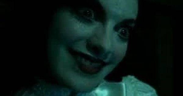 Doll Girl, hantu pembunuh keluarganya sendiri ( Dok.  Sony Pictures Entertainment / Insidious  )