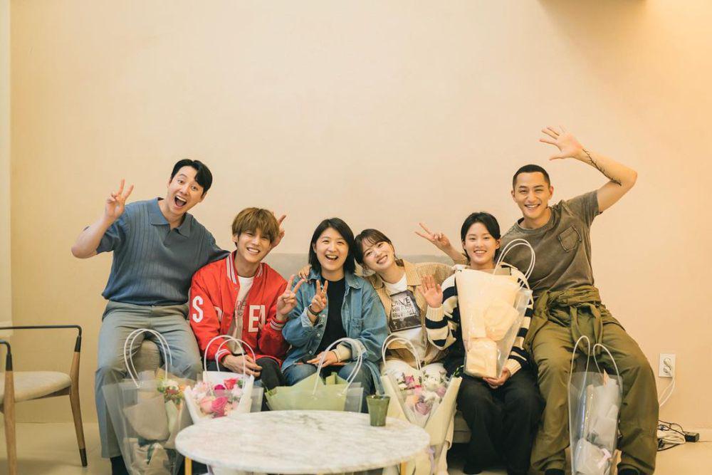 7 Momen Farewell Kru dan Cast Delightfully Deceitful, Bakal Kangen!