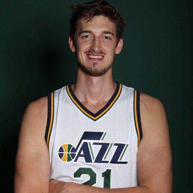 Tibor Pleiss saat berseragam Utah Jazz. (instagram.com/tiborpleiss)