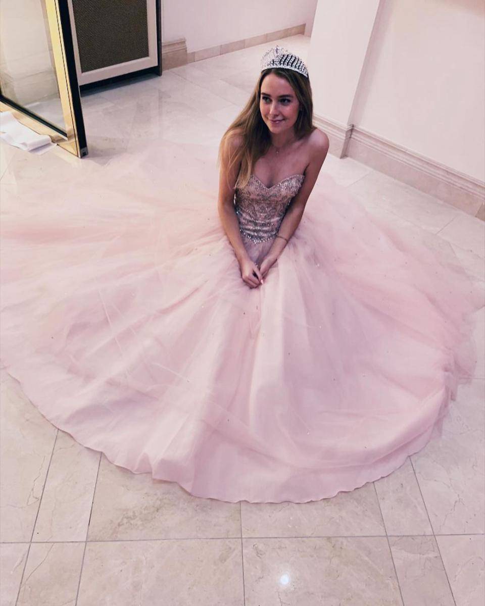 Helena Bleicher (instagram.com/helenamarlen)