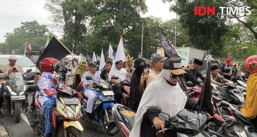 Aliansi Ormas Islam Pembela Masjid menggelar parade tauhid di Medan (IDN Times/Indah Permata Sari)