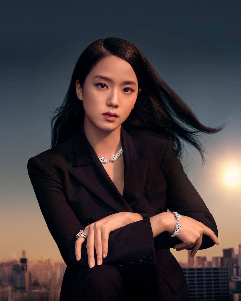 Jisoo untuk Cartier (instagram.com/cartier)