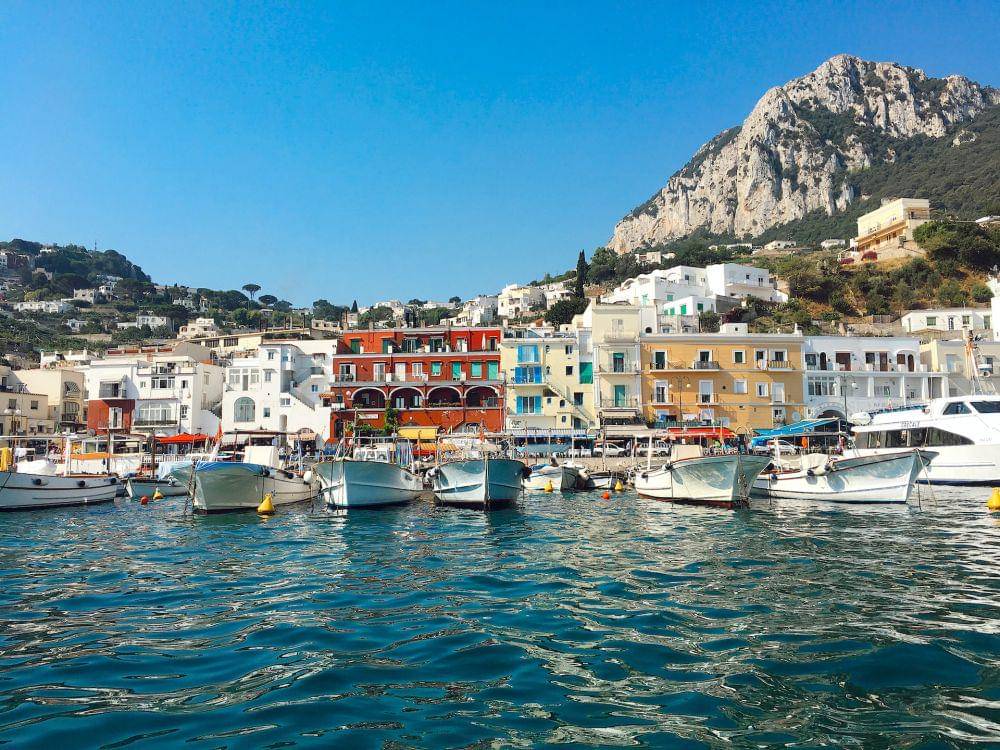 potret Capri di Italia (unsplash.com/Julia Worthington)